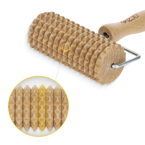 Dřevěný masážní válec