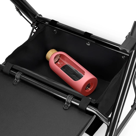 Čtyřkolové chodítko se sedátkem a taškou