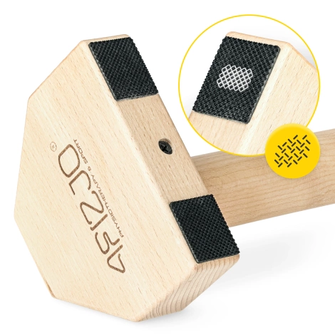 Dřevěné podpěry na kliky