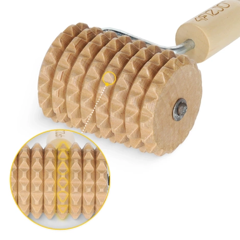 Dřevěný masážní válec