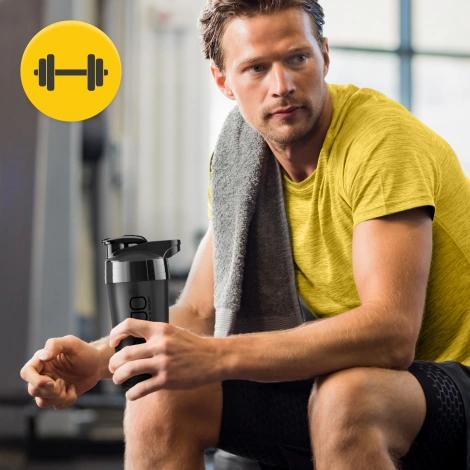 Sportovní šejkr ULTRA na proteinové nápoje 700 ml