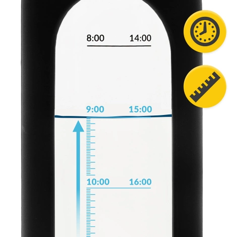 Skleněná láhev na vodu 750 ml černá