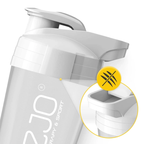 Sportovní šejkr ULTRA na proteinové nápoje 700 ml