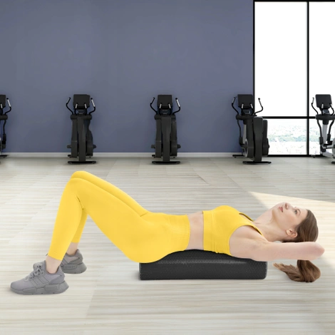 Masážní válec s výstupky CARE+ 60 cm černý