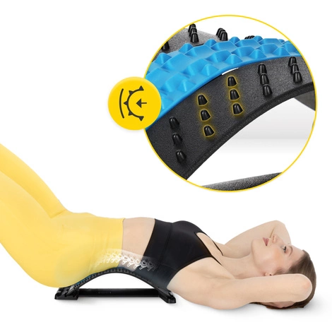 Opěrka pro masáž a protažení zad
