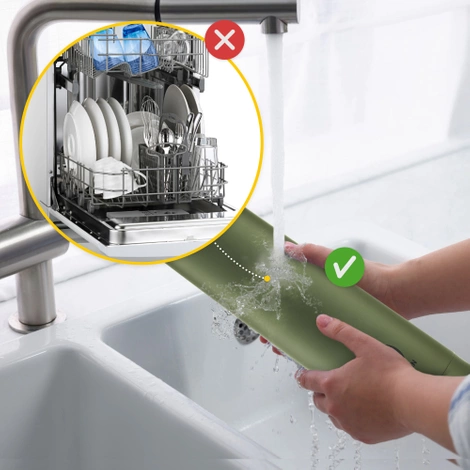 Cestovní termoska na kávu nebo čaj