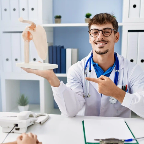 Anatomický model ramenního kloubu s vazy v měřítku 1:1