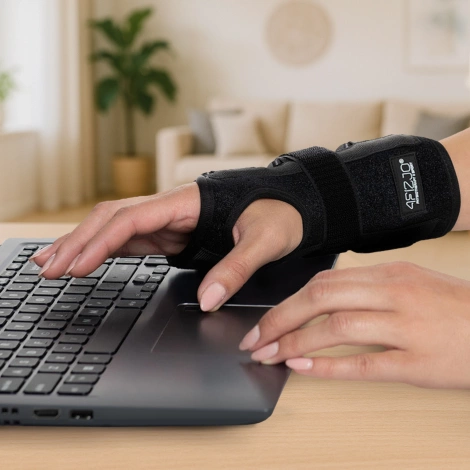 Ortéza na zápěstí s pevnou výztuhou