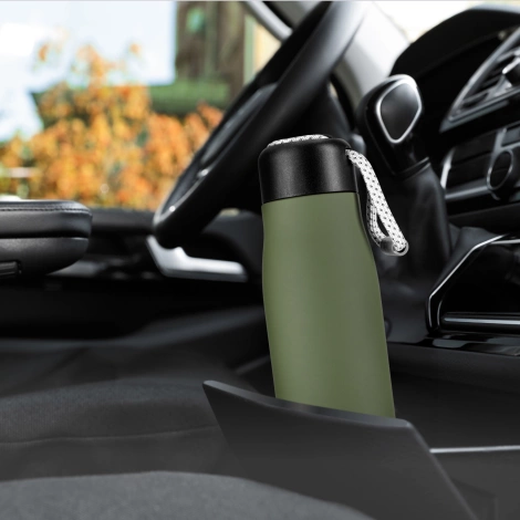 Termoláhev s páskem 540 ml zelená