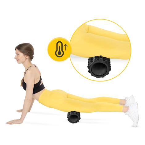 Masážní válec s výstupky EVA 33 cm černý