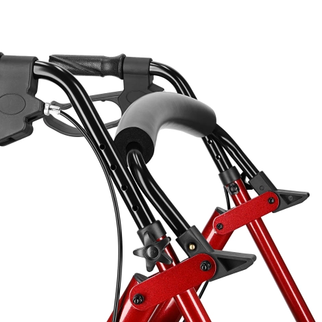 Čtyřkolové chodítko se sedátkem a taškou